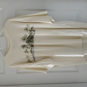 Men's 100% cotton graphic short sleeve t-shirt. XXL. Newport Blue. Cream color.